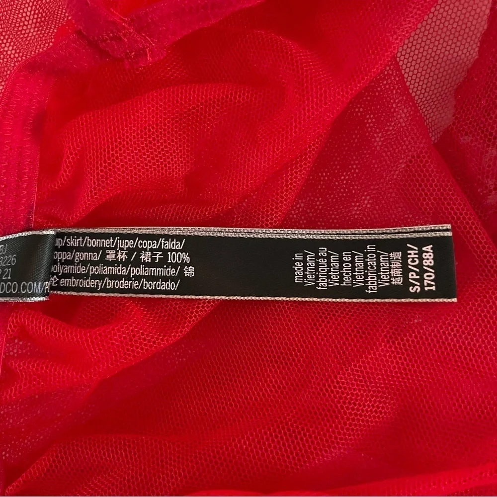 New! Victorias Secret Lipstick Queen of Hearts Open Cup Babydoll 22812